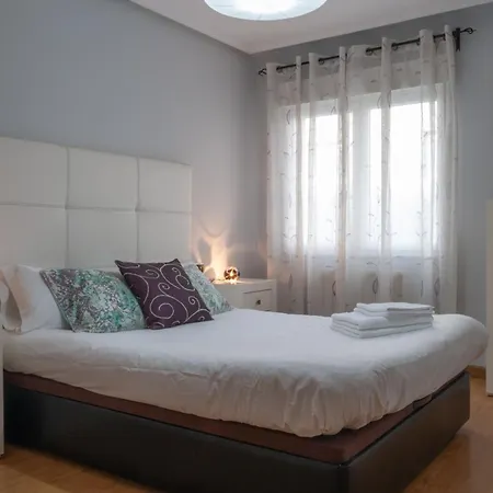 Av Premio Real 16 Apartment *