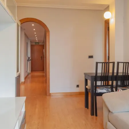Av Premio Real 16 Apartment *