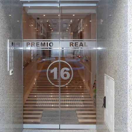 Av Premio Real 16 *