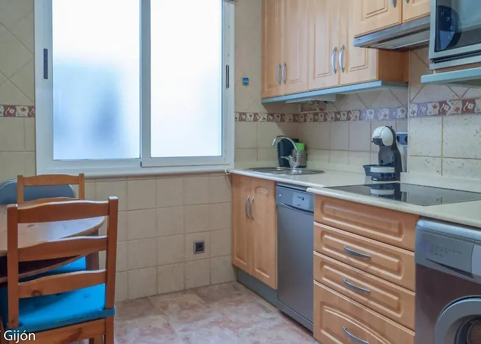 Avg Premio Real 16 Апартаменти