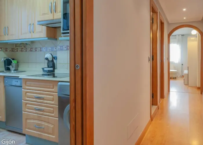 Avg Premio Real 16 * Gijón