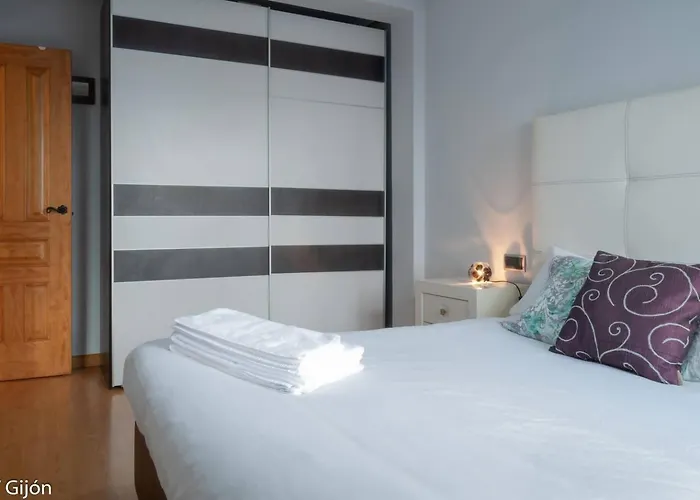 Avg Premio Real 16 Apartament Gijón